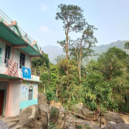 Odyssey Stays Nongriat - 3Kms Trek From Main Road Cherrapunji Ngoại thất bức ảnh